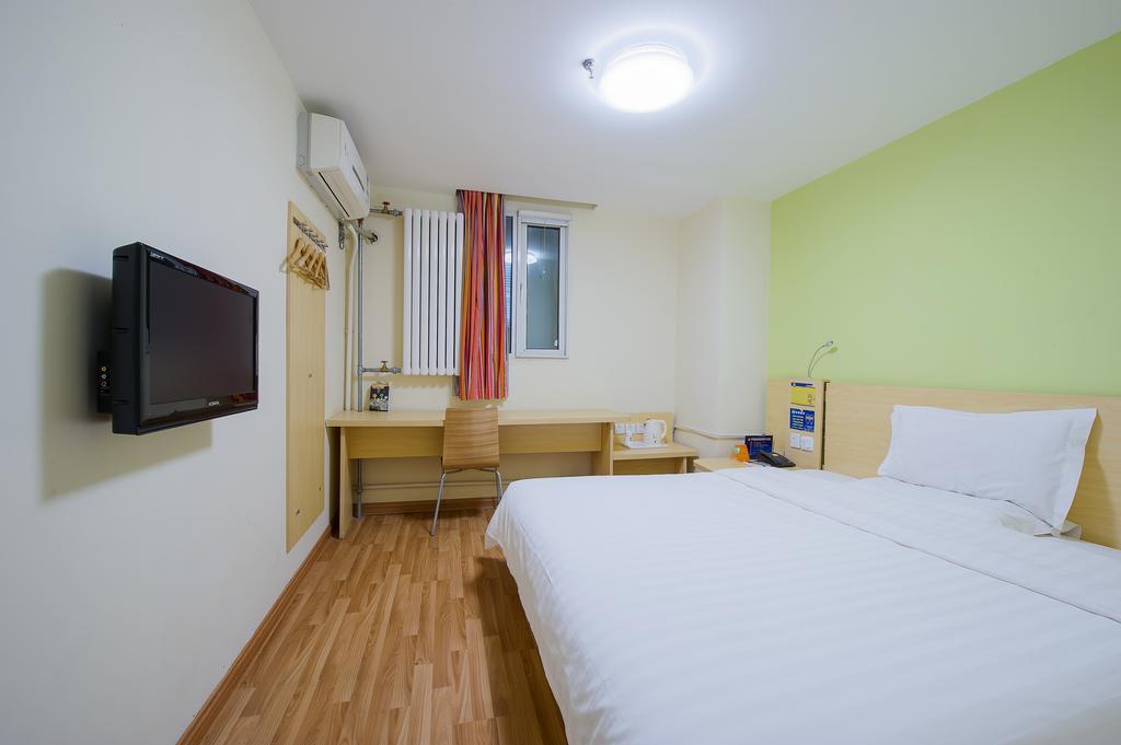 7Days Inn Foshan Qiandeng Lake Nangui Road Subway Station Eksteriør bilde
